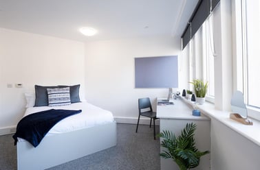 York Street, Kelham Island, Sheffield - Image 2